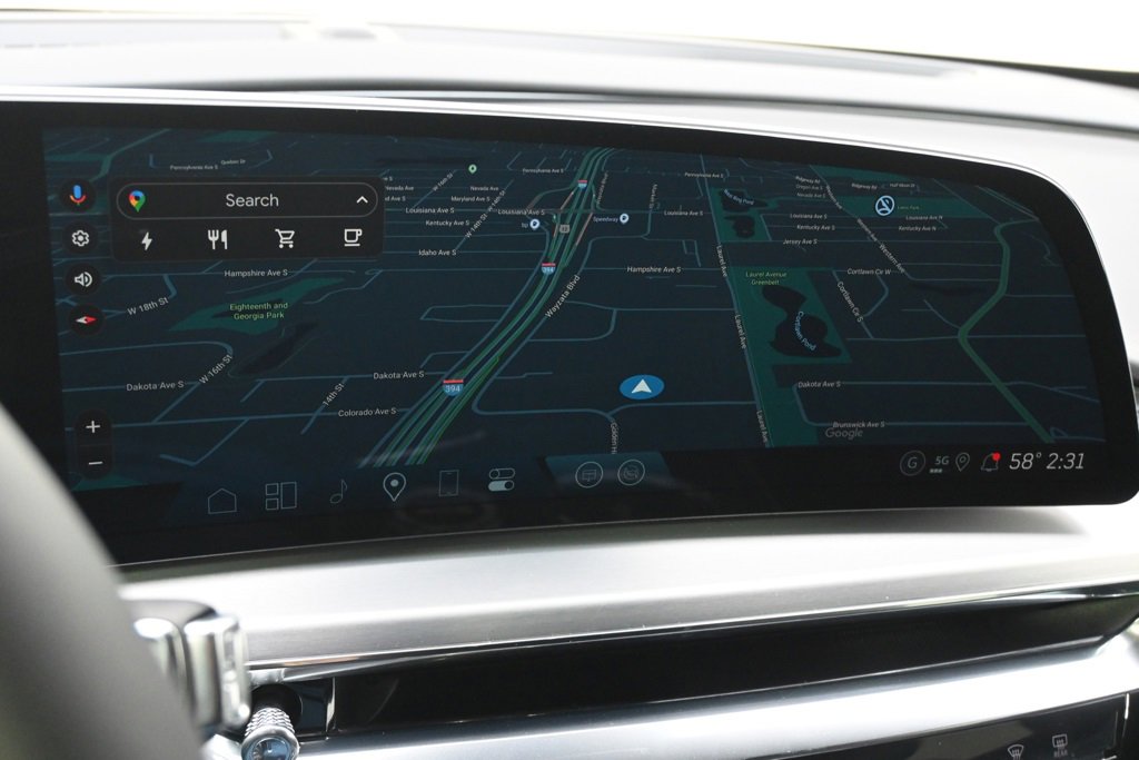 New 2025 Cadillac Lyriq Sport image 28