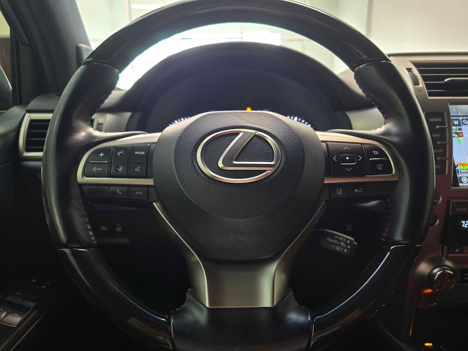 Used 2021 Lexus GX 460 Premium w/ Premium Package AWD/4WD image 11
