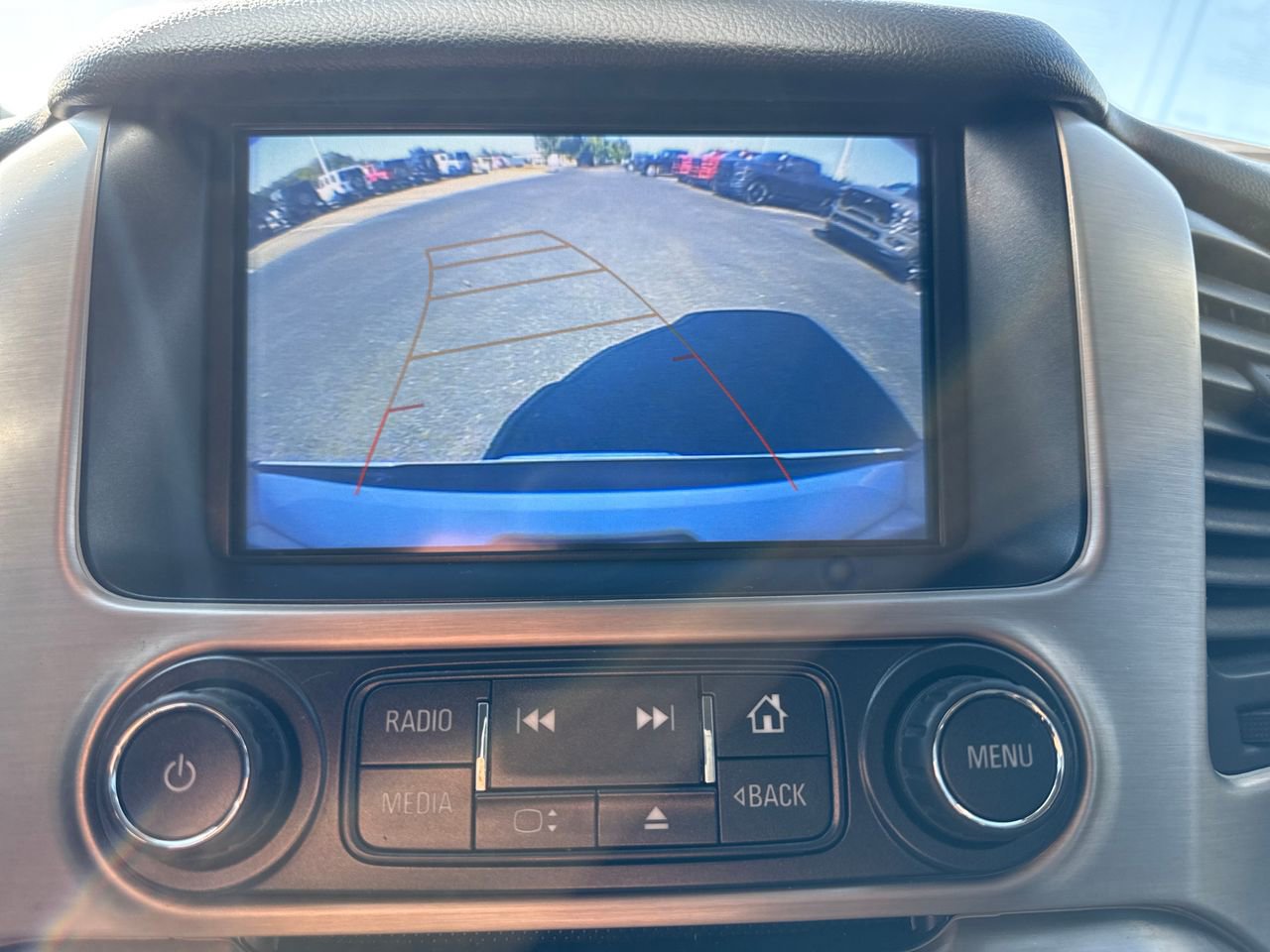 Used 2020 GMC Yukon XL Denali image 19