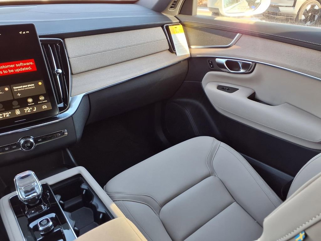 New 2026 Volvo XC90 B6 Core w/ Protection Package AWD/4WD image 20