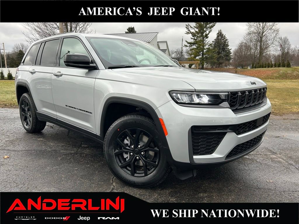 New 2026 Jeep Grand Cherokee Altitude AWD/4WD image 1