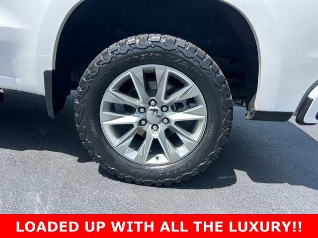 Used 2023 Chevrolet Silverado 1500 High Country w/ High Country Premium Package AWD/4WD image 10