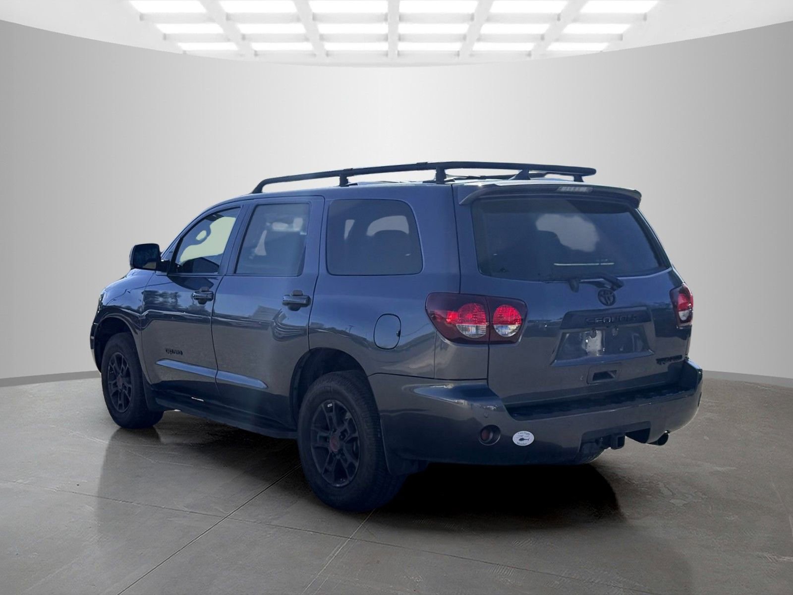 Used 2020 Toyota Sequoia TRD Pro AWD/4WD image 7