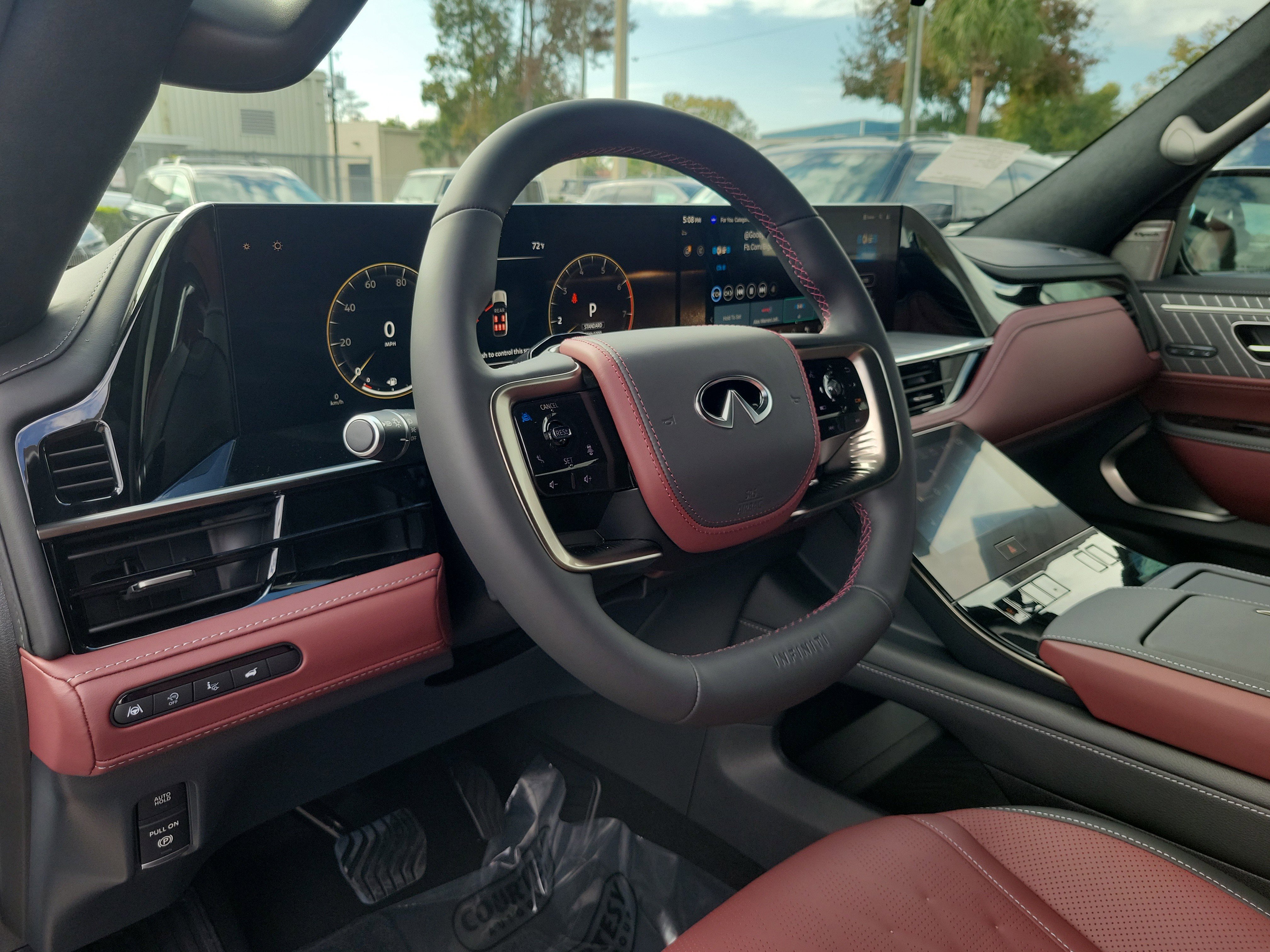 New 2026 INFINITI QX80 Autograph image 21