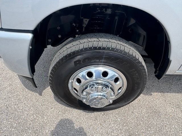 Certified 2026 RAM 3500 Laramie AWD/4WD image 8