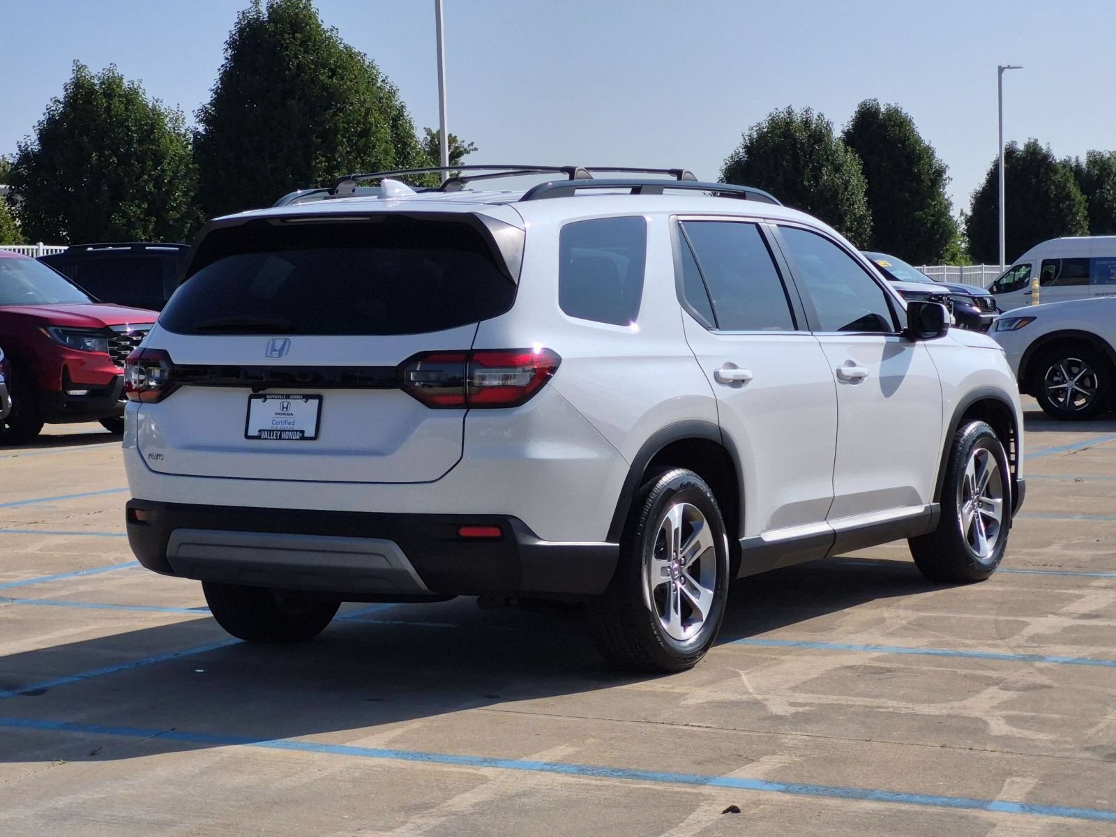 Certified 2025 Honda Pilot EX-L image 6