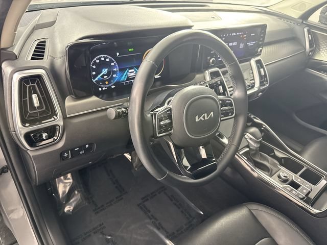 Used 2023 Kia Sorento SX FWD image 24