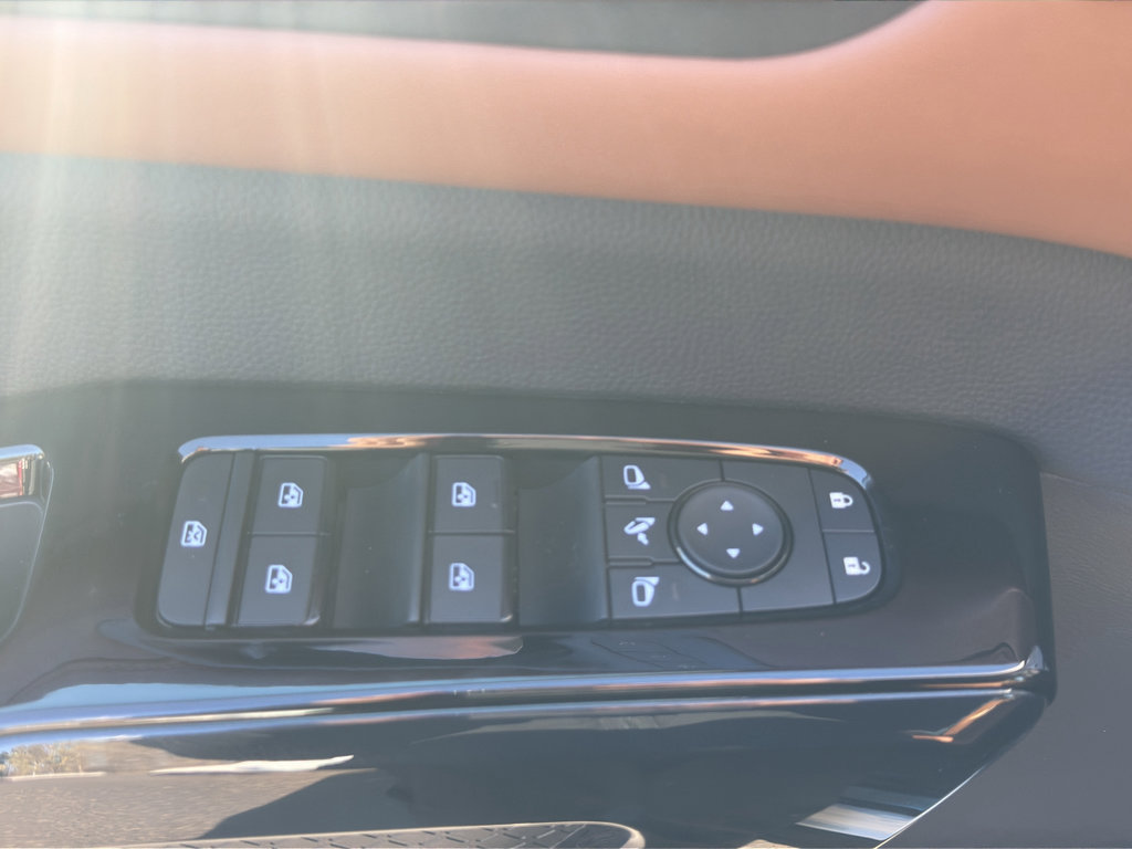 New 2026 Nissan Pathfinder Platinum image 18