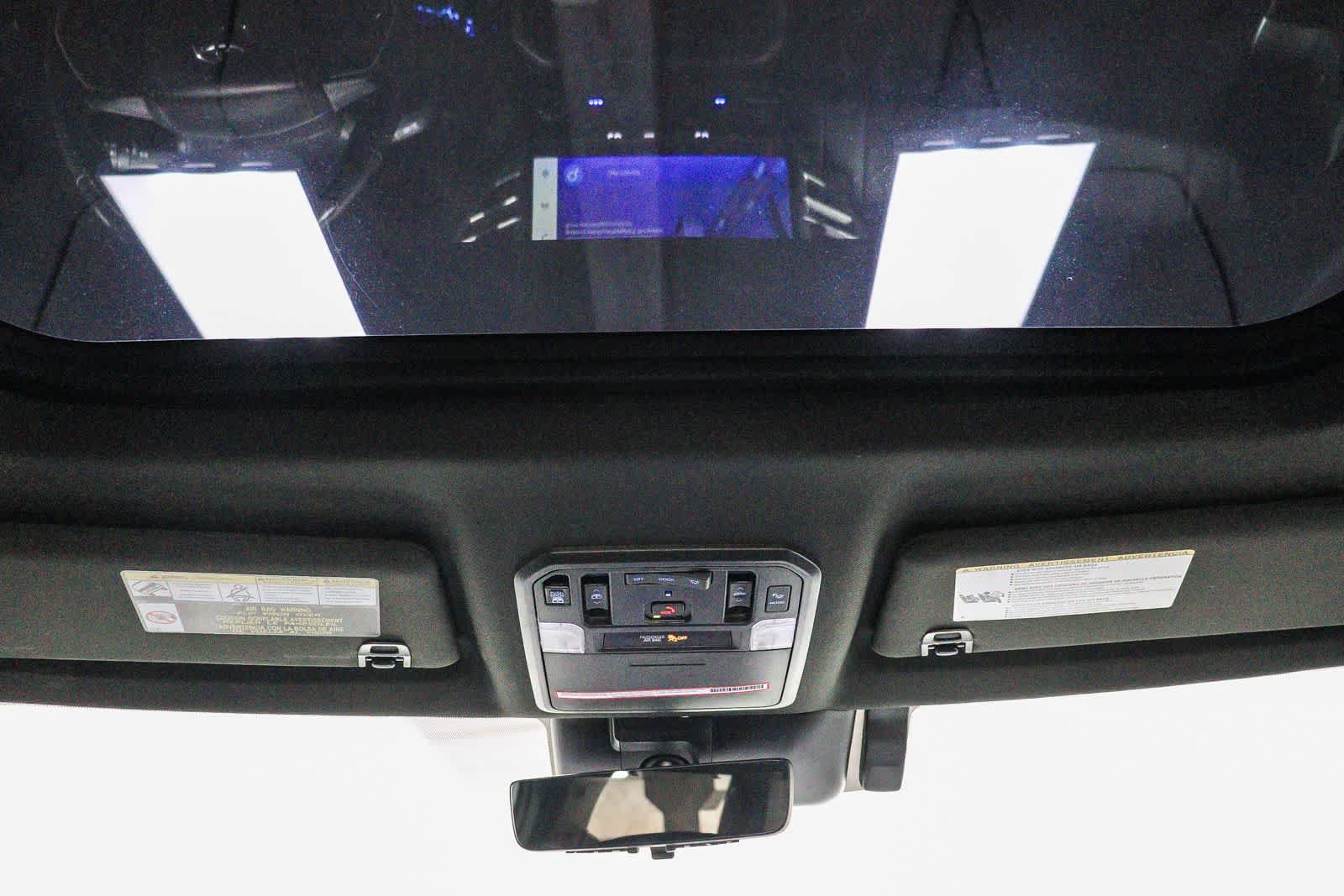 Used 2024 Toyota Tundra Platinum AWD/4WD image 14
