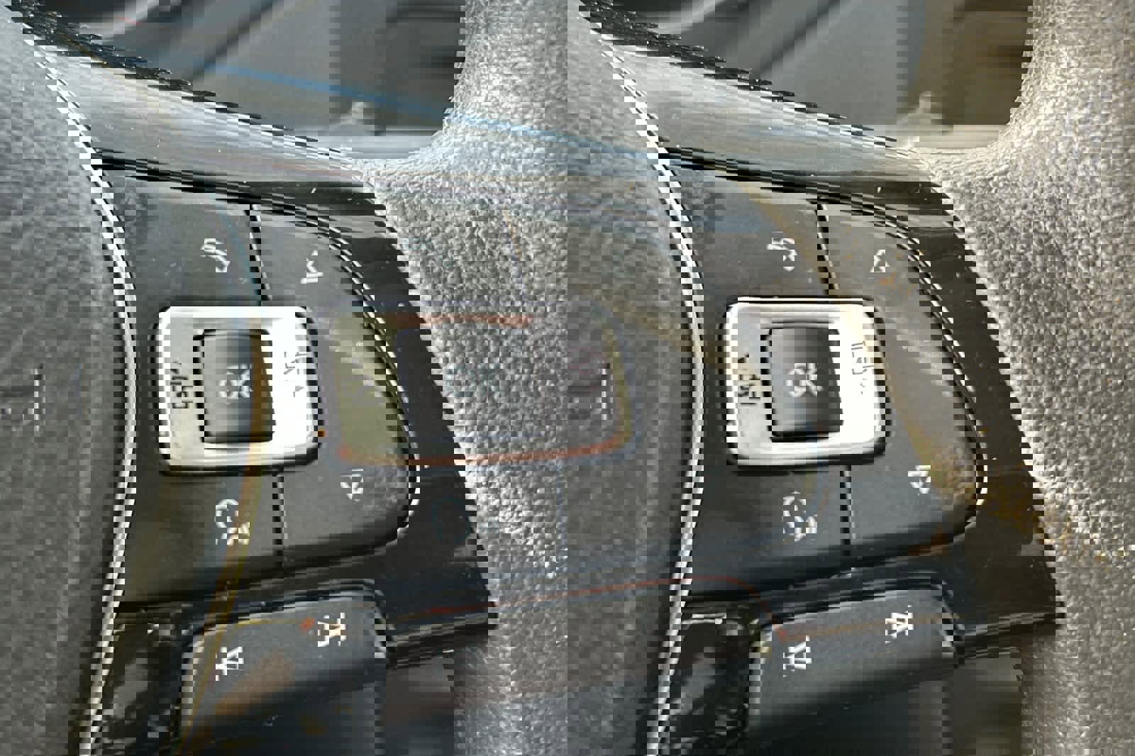 Used 2015 Volkswagen Jetta SE image 25