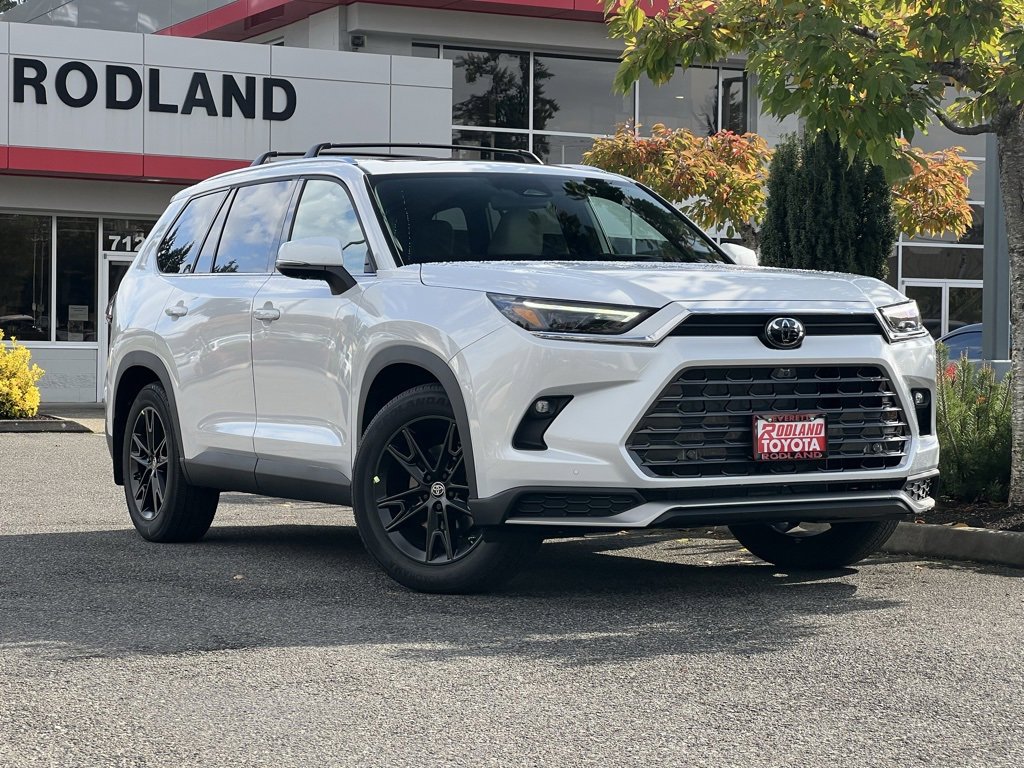 New 2026 Toyota Grand Highlander AWD Hybrid image 1