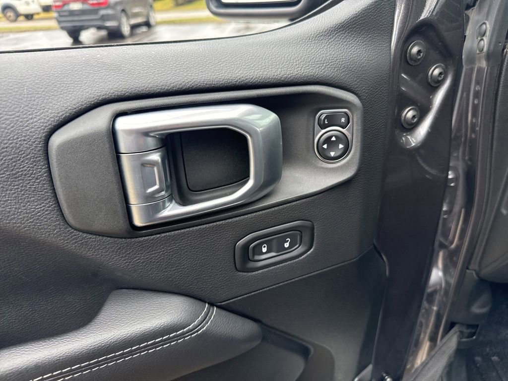 Used 2022 Jeep Wrangler Unlimited Sahara 4xe image 11