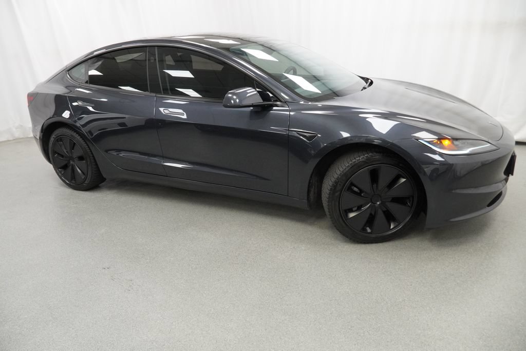 Used 2024 Tesla Model 3 Standard Range RWD image 9