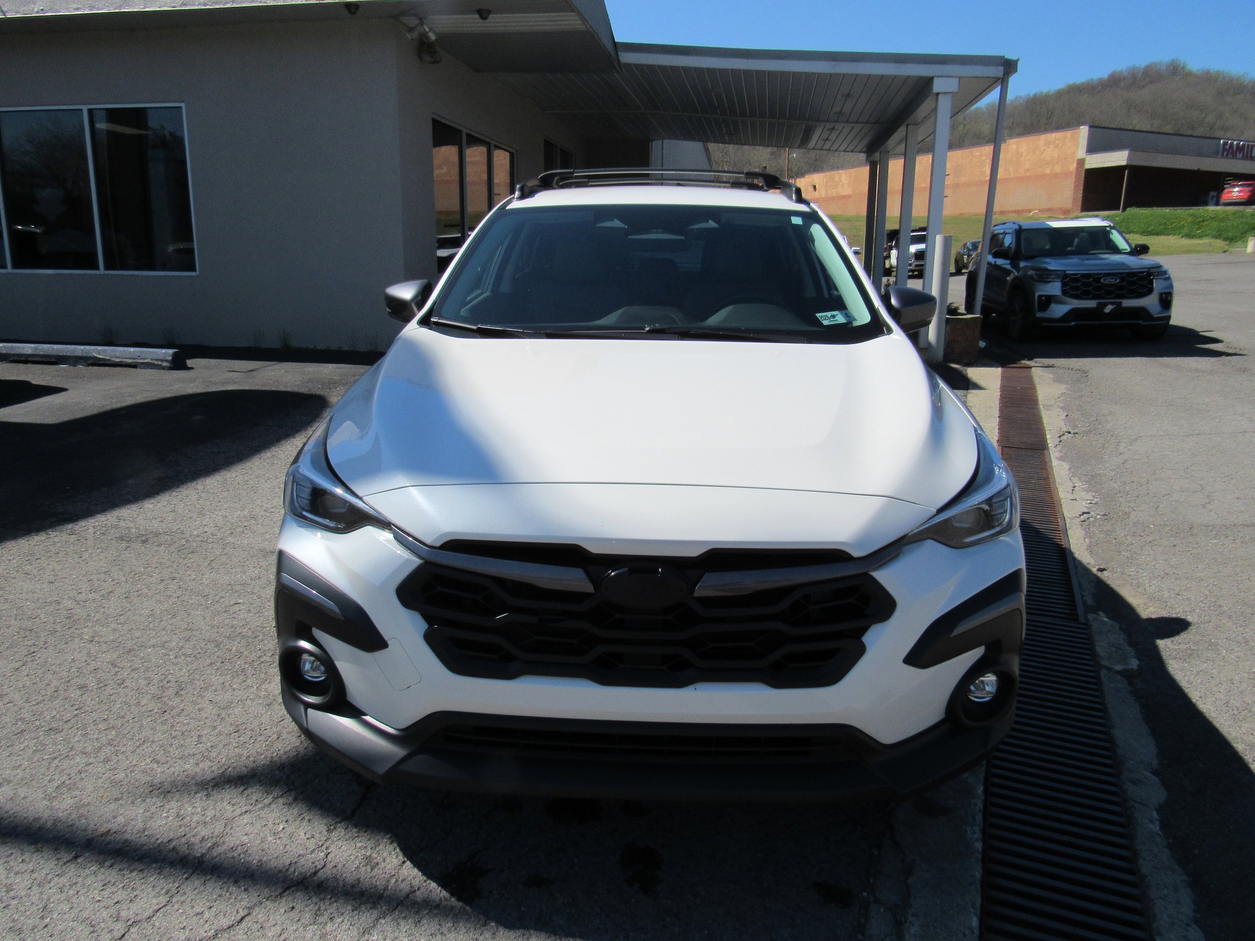 Used 2024 Subaru Crosstrek 2.5i Limited w/ Crosstrek Mirror Package AWD/4WD image 3