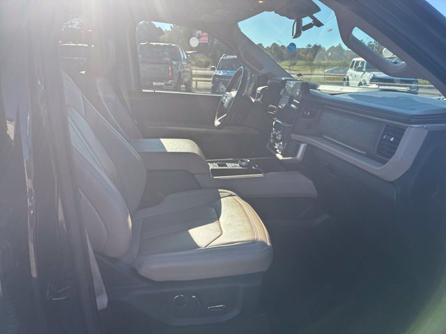 Certified 2024 Ford Expedition Limited RWD image 59