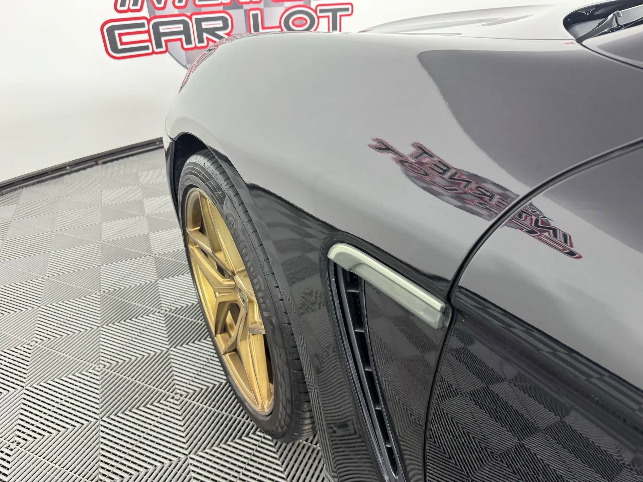 Used 2016 Porsche Panamera image 24