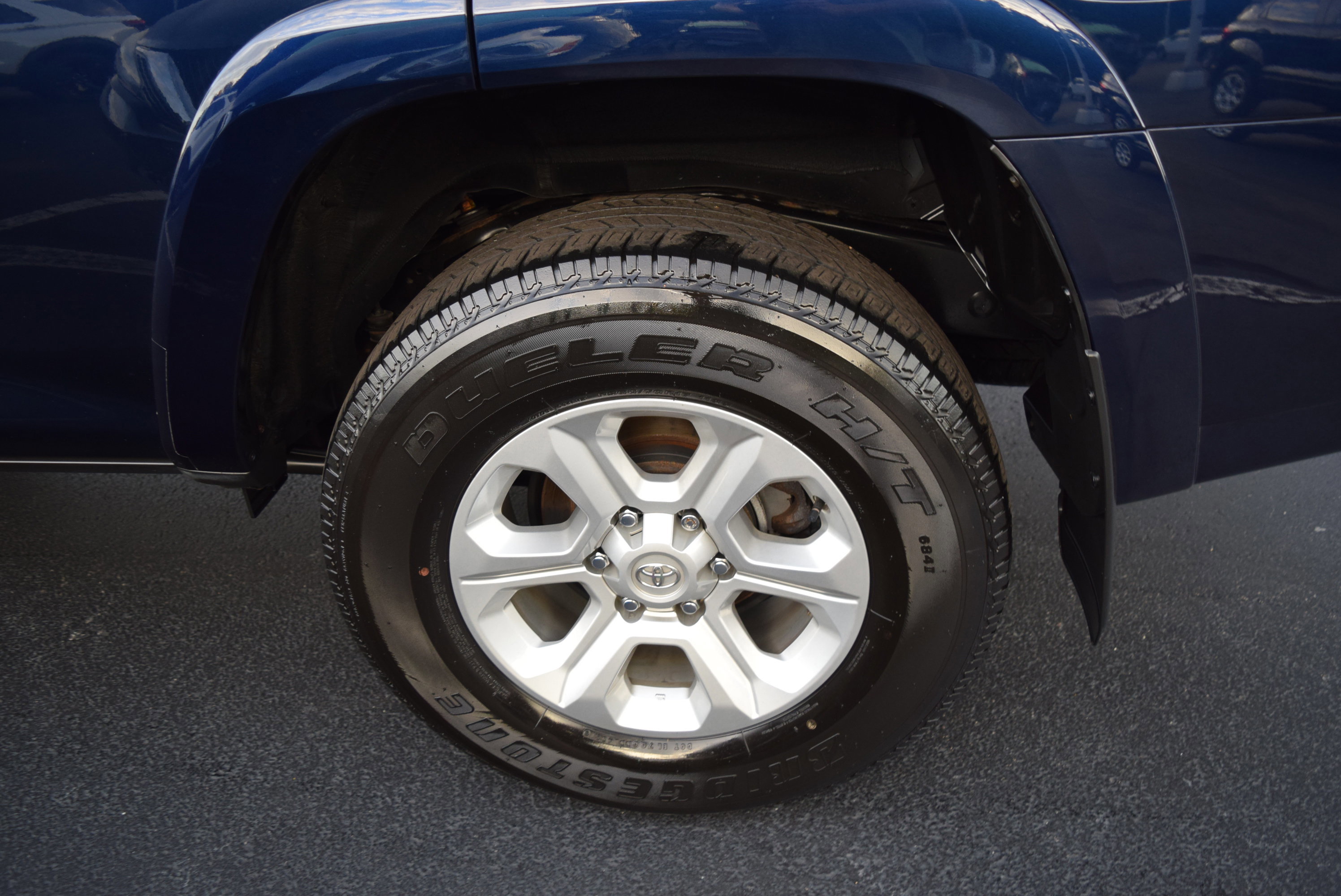 Used 2022 Toyota 4Runner SR5 image 6