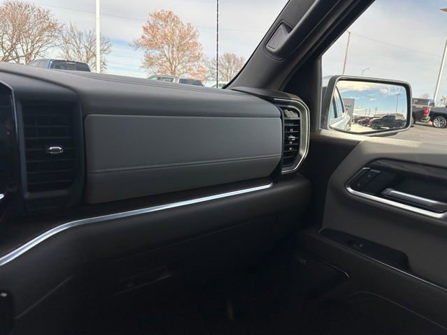 Used 2022 GMC Sierra 1500 SLT w/ SLT Convenience Package image 27