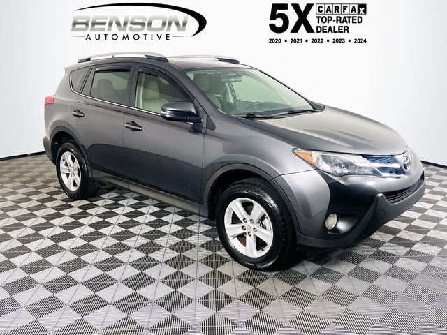 Used 2013 Toyota RAV4 XLE FWD image 1