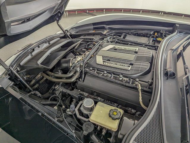 Used 2016 Chevrolet Corvette Z06 w/ 3LZ Preferred Equipment Group image 30