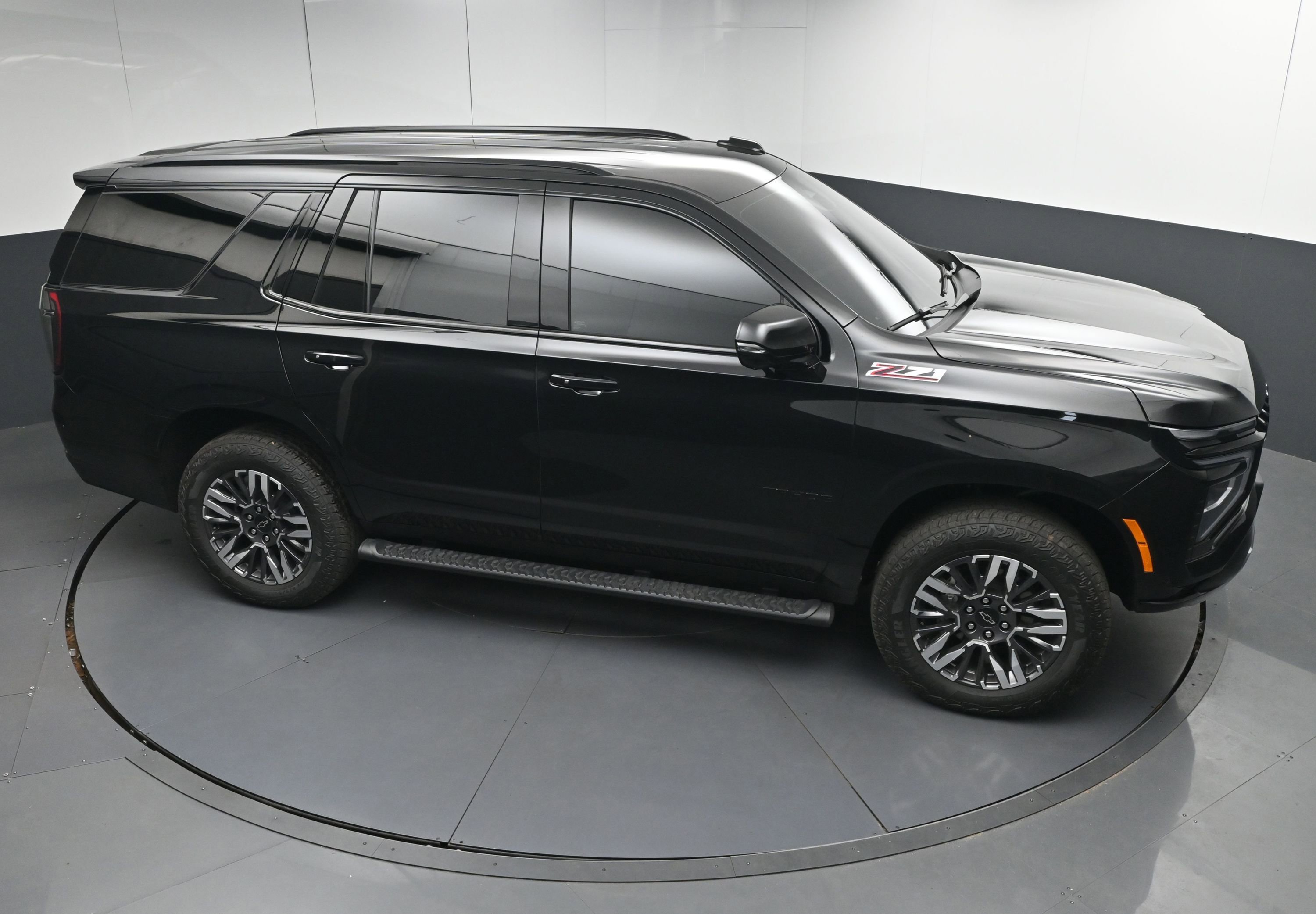 Used 2026 Chevrolet Tahoe Z71 w/ Comfort Package image 34