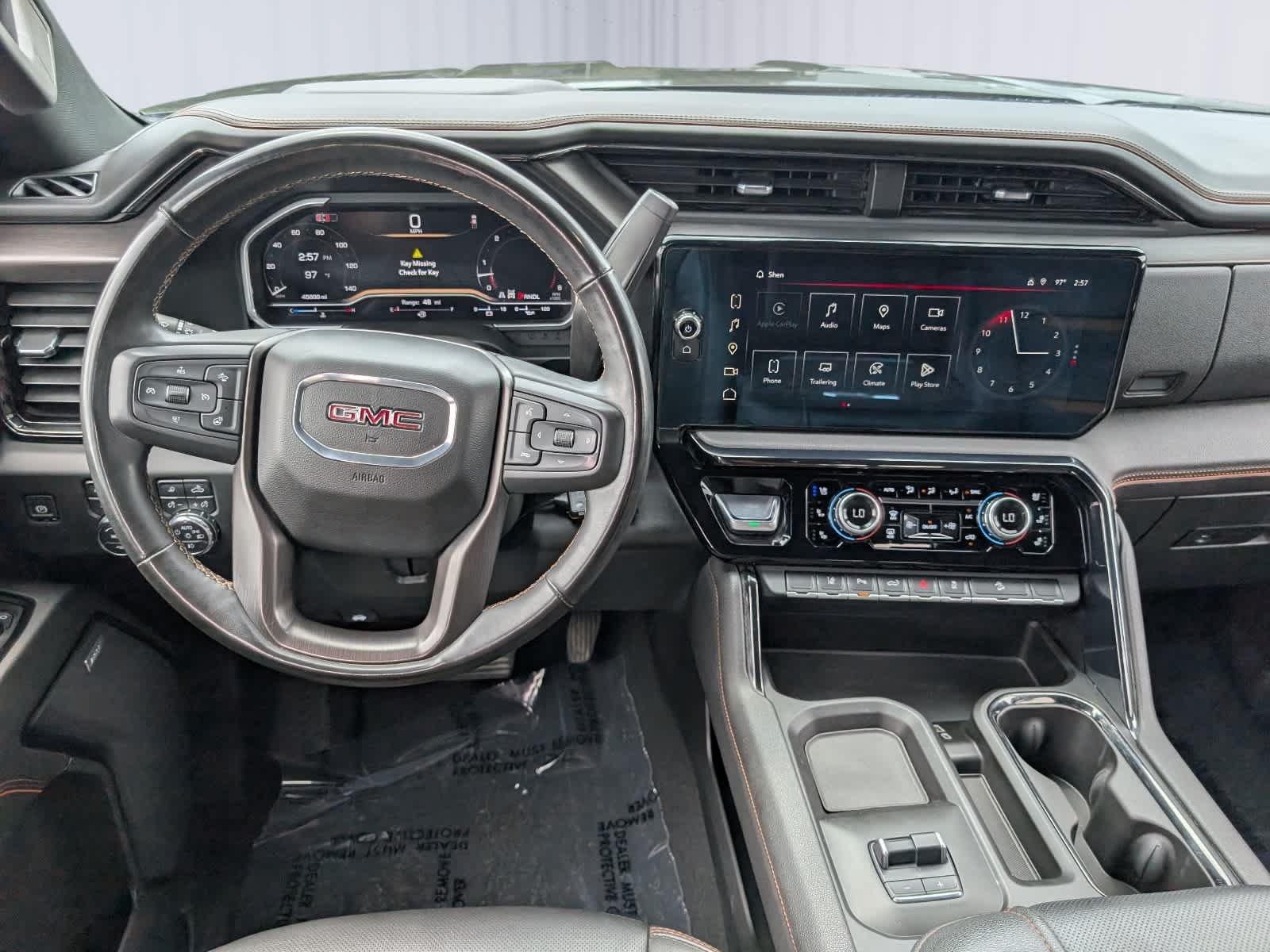 Used 2024 GMC Sierra 2500 AT4 w/ Technology Package AWD/4WD image 18