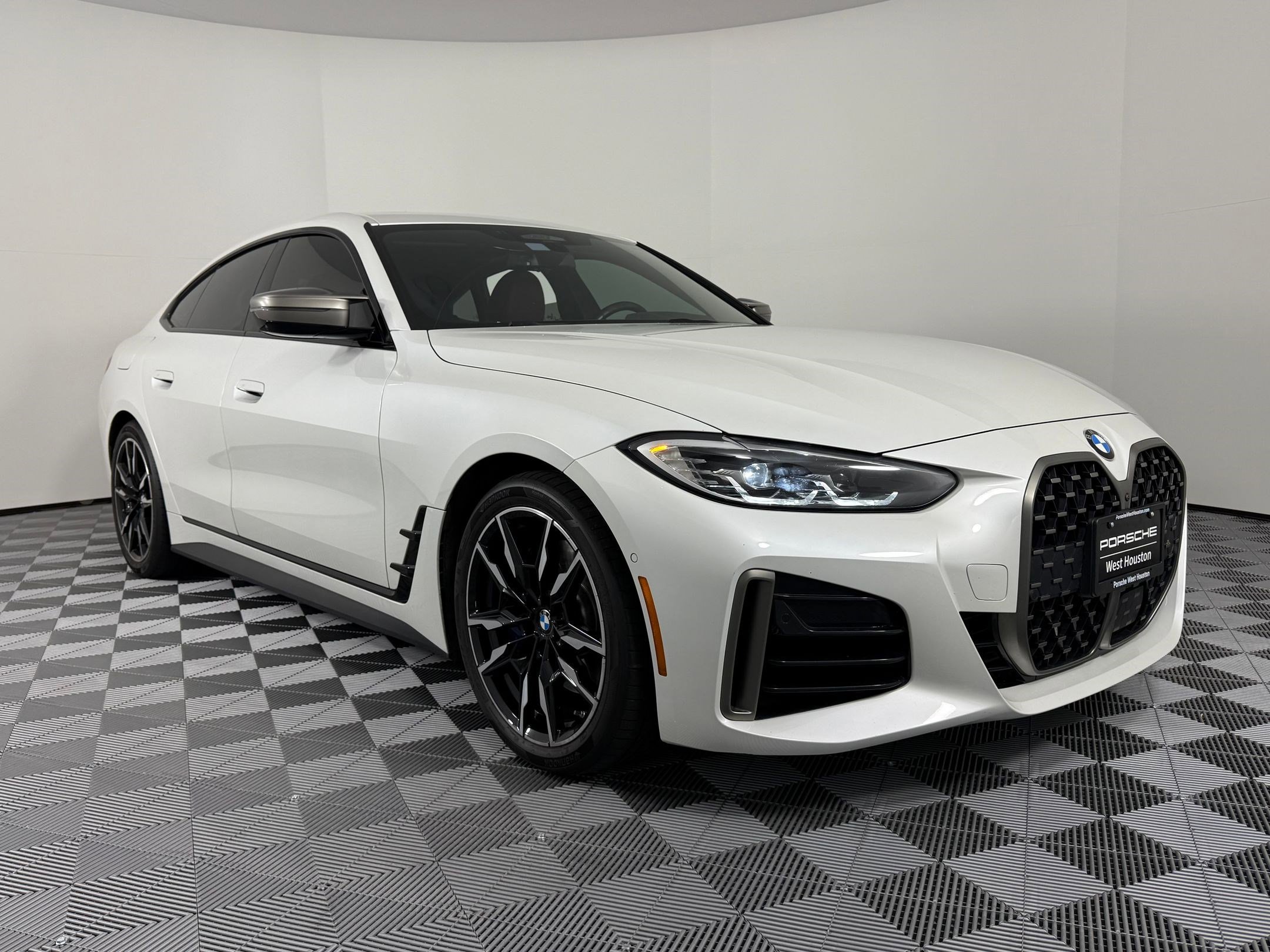 Used 2023 BMW M440i Gran Coupe image 7