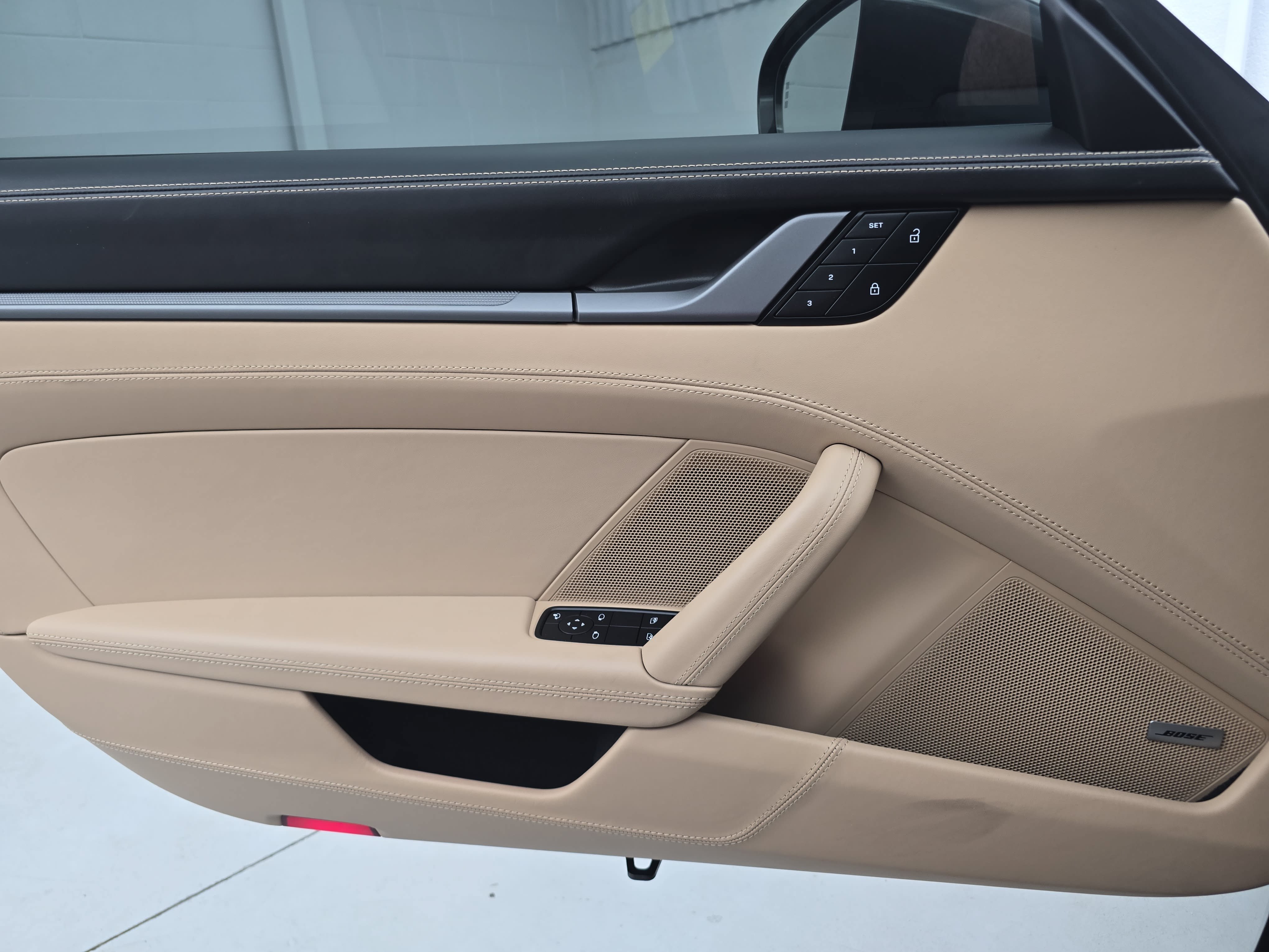 Certified 2022 Porsche 911 Carrera RWD image 28