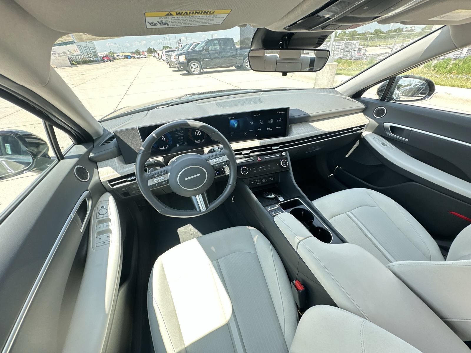 Used 2025 Hyundai Sonata SEL FWD image 19