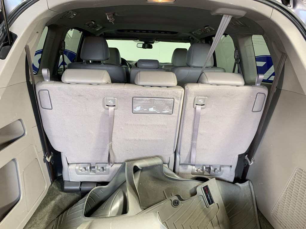 Used 2016 Honda Odyssey EX-L image 33