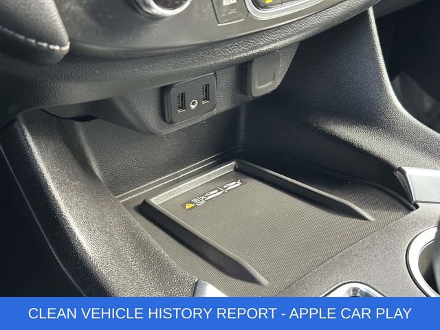 Used 2023 Chevrolet Traverse LT image 7