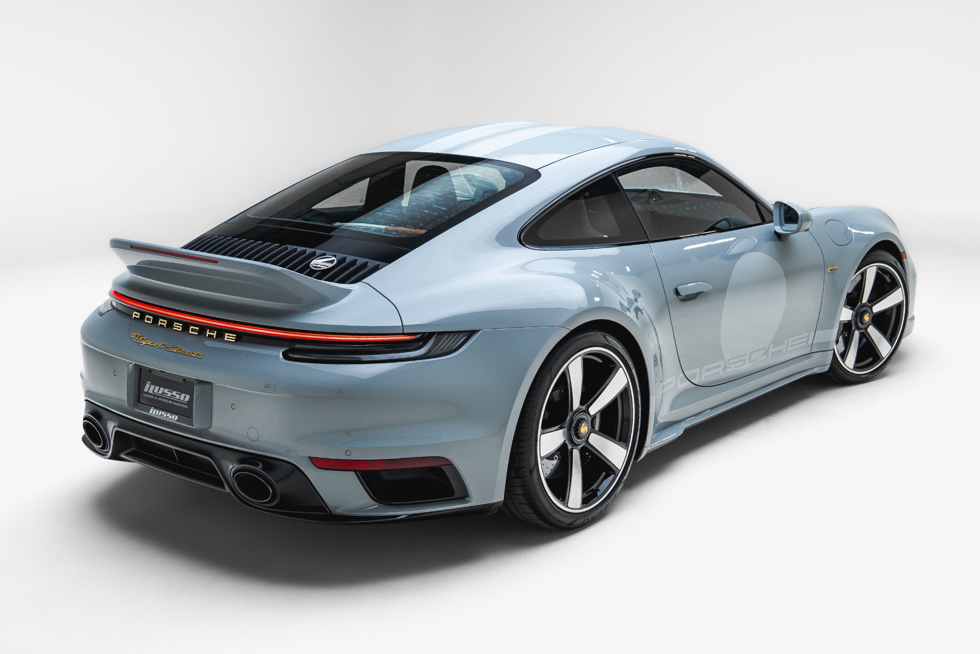 Used 2023 Porsche 911 Sport Classic RWD image 27