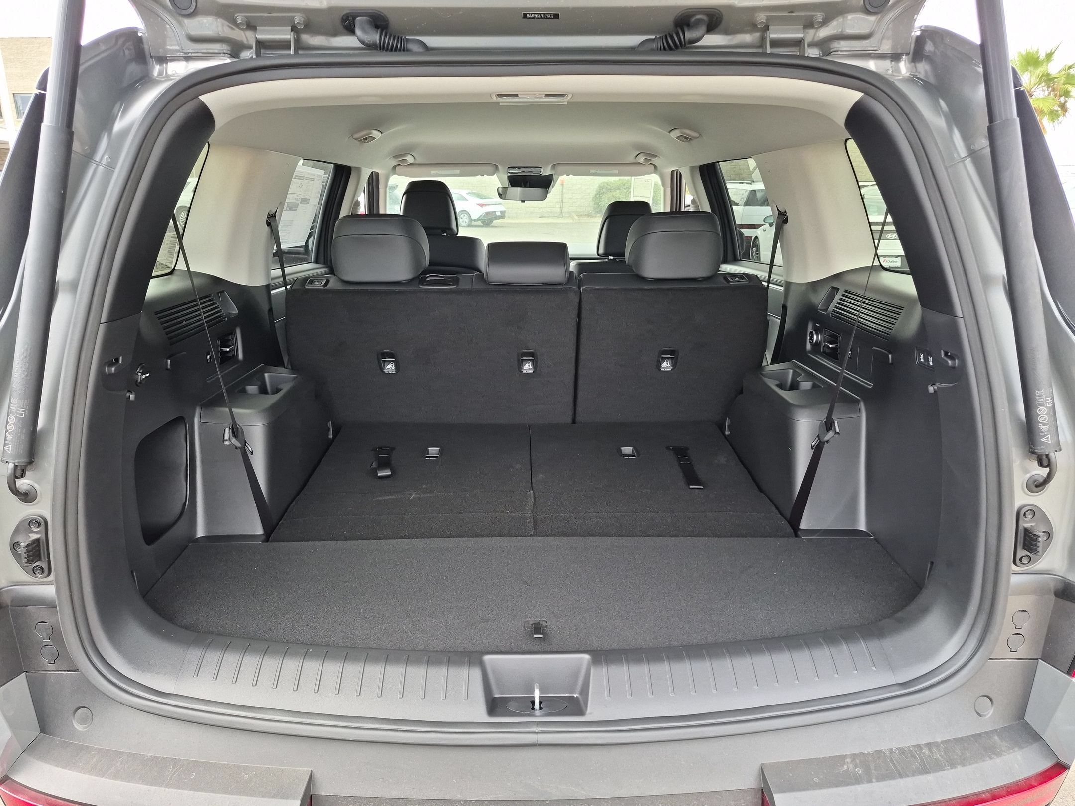 New 2026 Hyundai Santa Fe SEL w/ Tow & Go Package FWD image 23