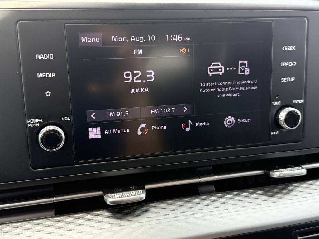 Certified 2024 Kia Carnival LX FWD image 26