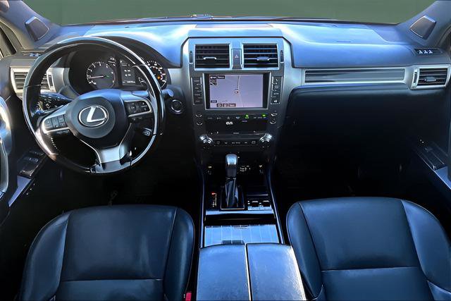 Used 2020 Lexus GX 460 Premium w/ Premium Package image 21