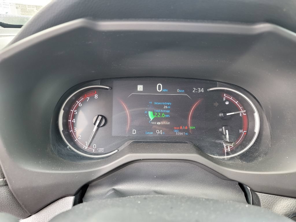Used 2017 Toyota RAV4 Limited w/ Advanced Technology Package AWD/4WD image 11