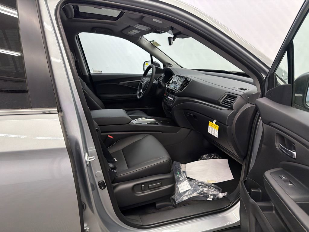 New 2026 Honda Ridgeline RTL image 15