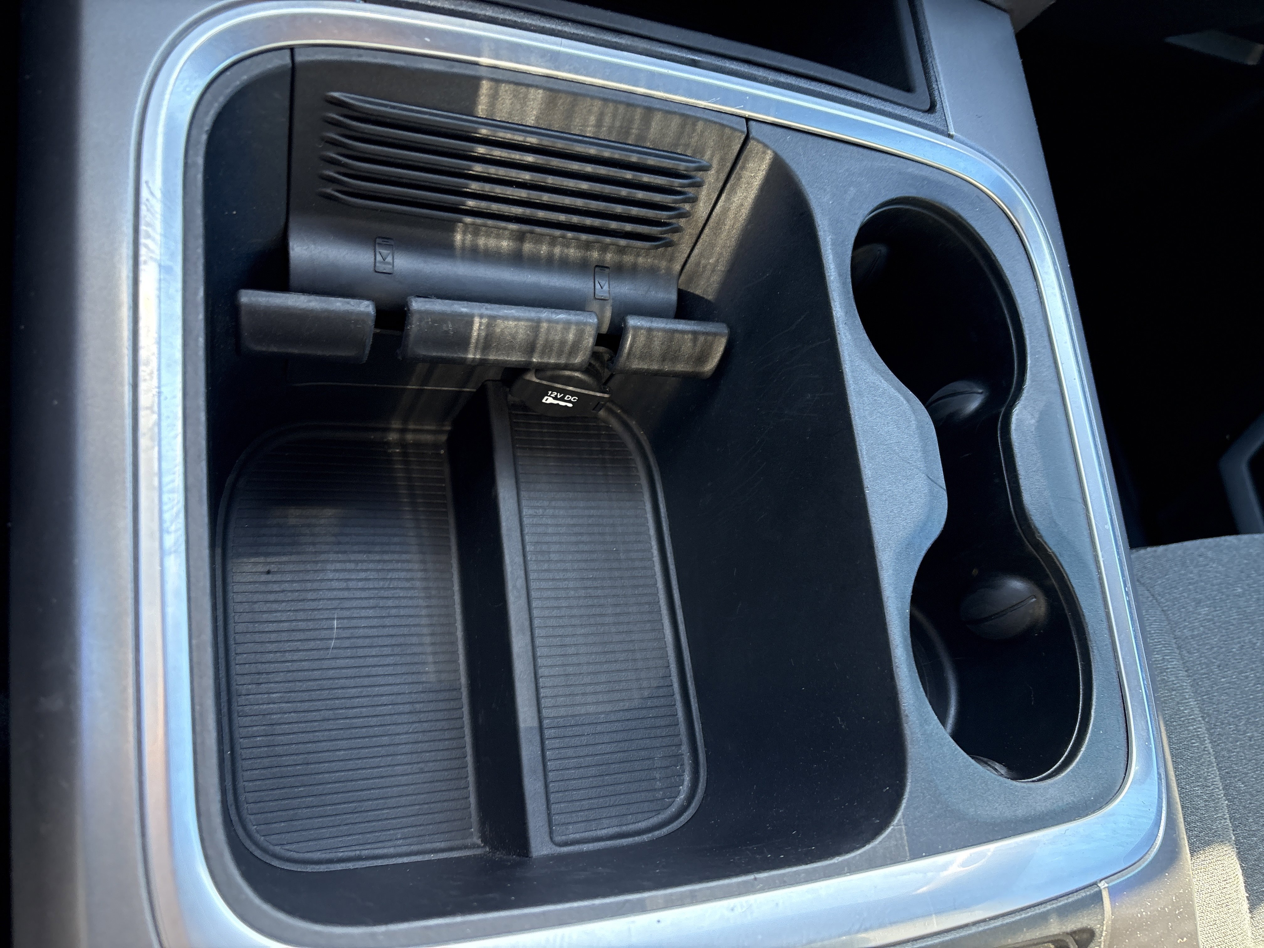 Certified 2021 RAM 1500 Classic Warlock w/ Luxury Group image 27