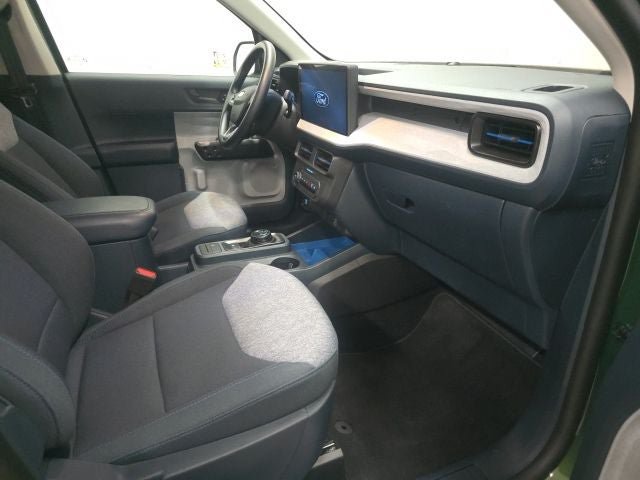 Used 2025 Ford Maverick XLT FWD image 4