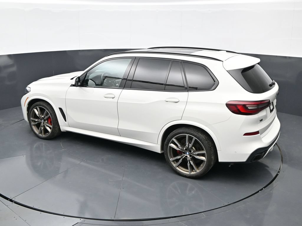 Used 2021 BMW X5 M50i AWD/4WD image 37