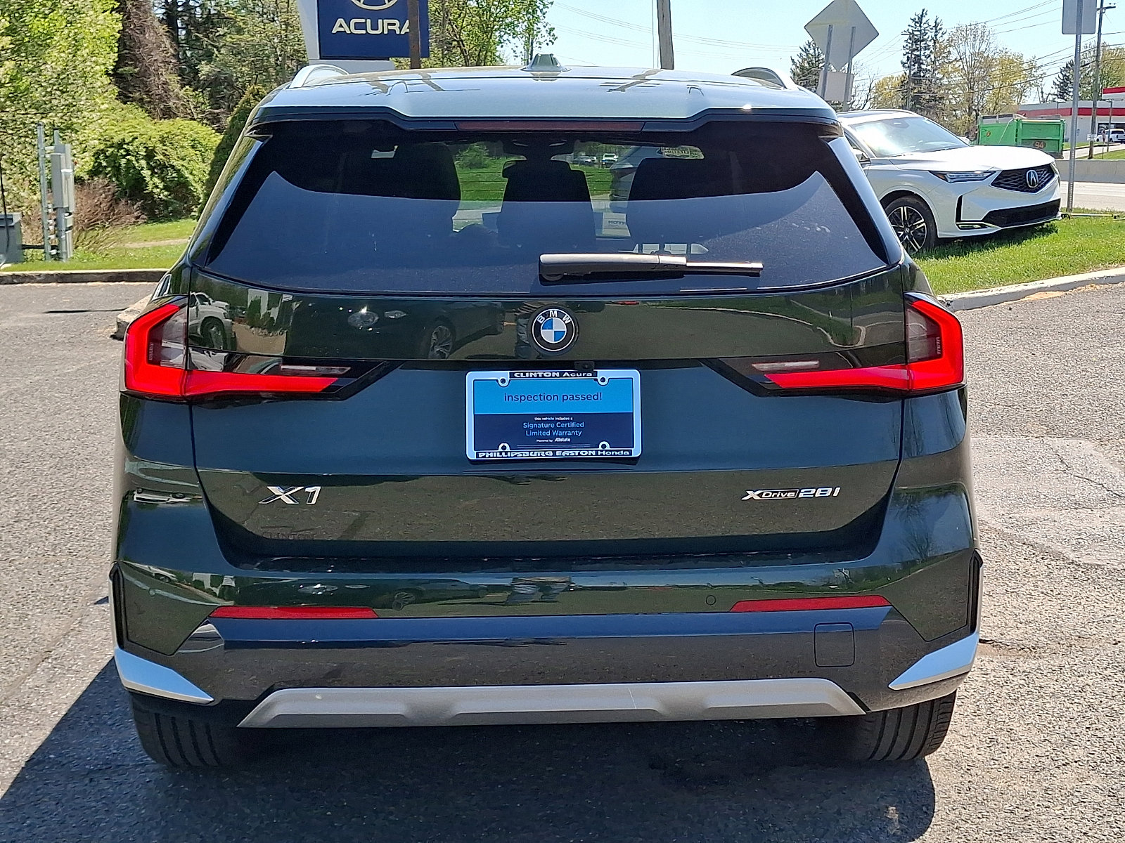 Used 2024 BMW X1 xDrive28i w/ Premium Package AWD/4WD image 5