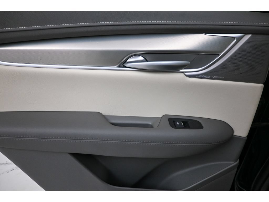 Certified 2025 Cadillac XT5 Premium Luxury AWD/4WD image 21
