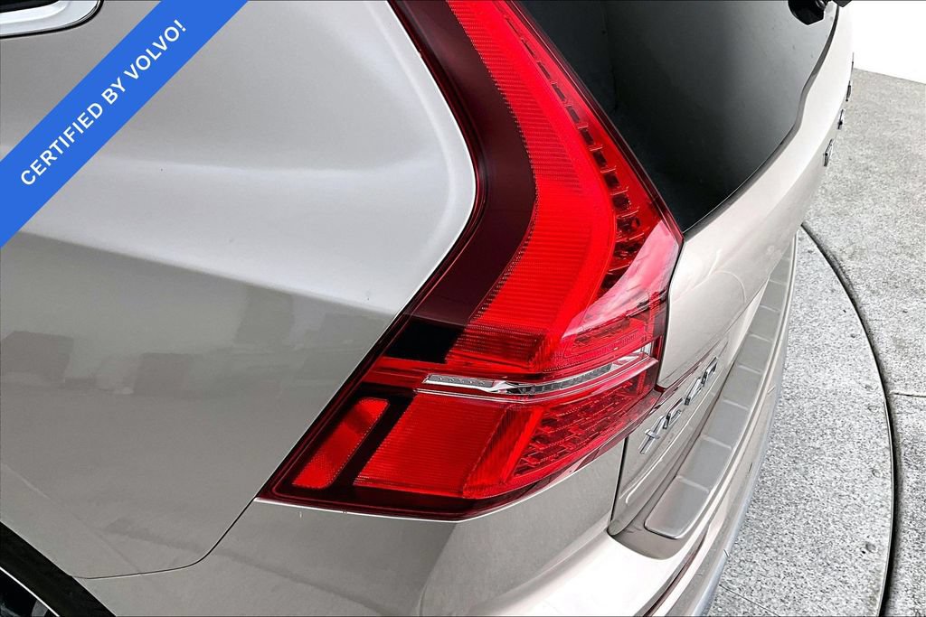Certified 2023 Volvo XC60 B5 Plus w/ Protection Package Premier FWD image 40