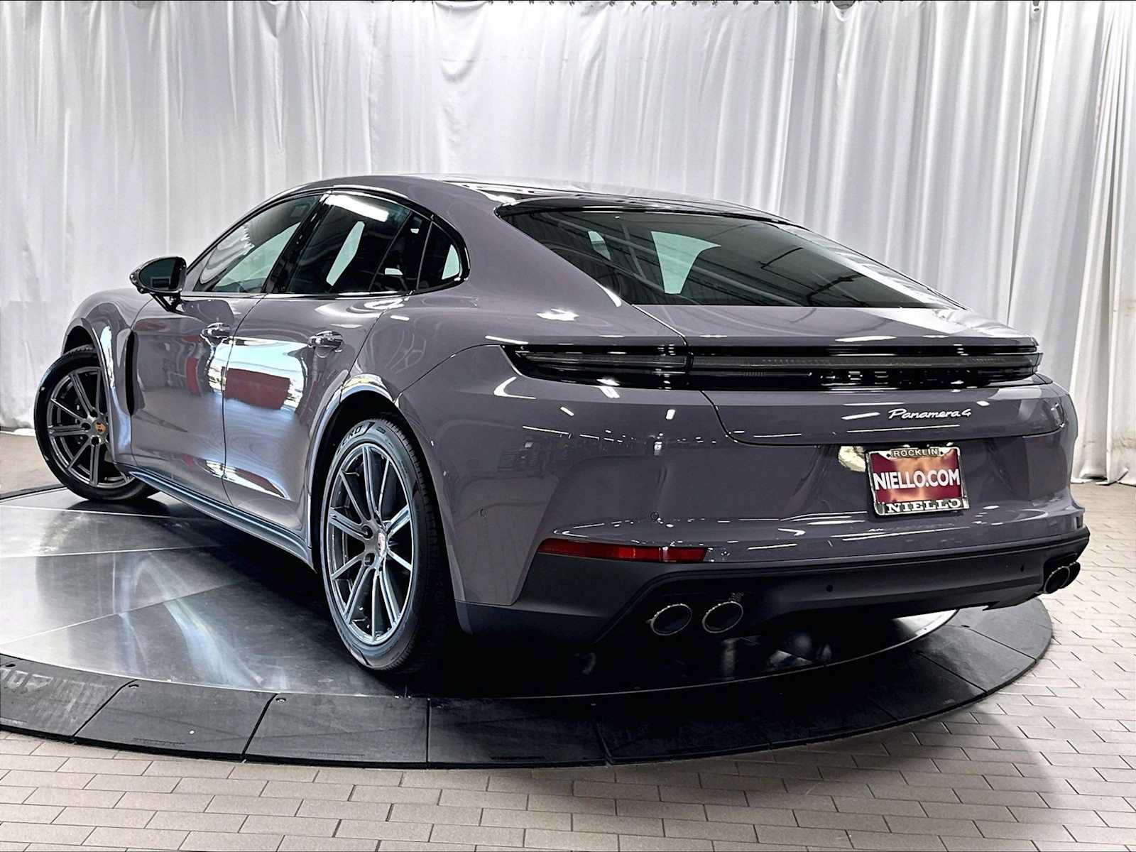 New 2026 Porsche Panamera 4 AWD/4WD image 3