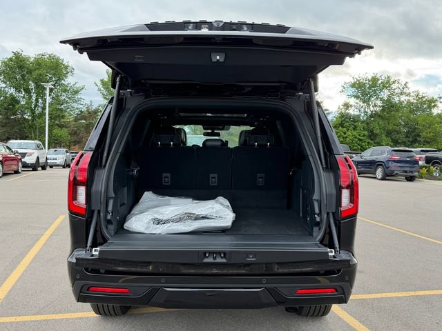 New 2026 Ford Expedition Max Platinum w/ Stealth Appearance Package AWD/4WD image 4