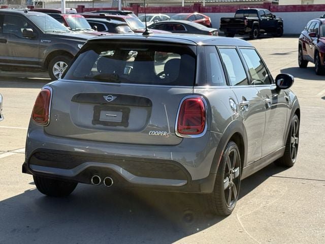 Used 2023 MINI Cooper S FWD image 4