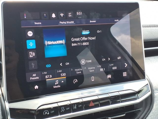 Used 2024 Jeep Compass Latitude image 5