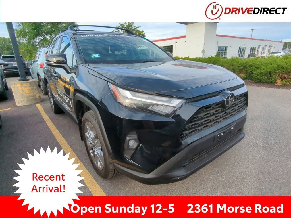 Used 2023 Toyota RAV4 XLE Premium AWD/4WD image 1