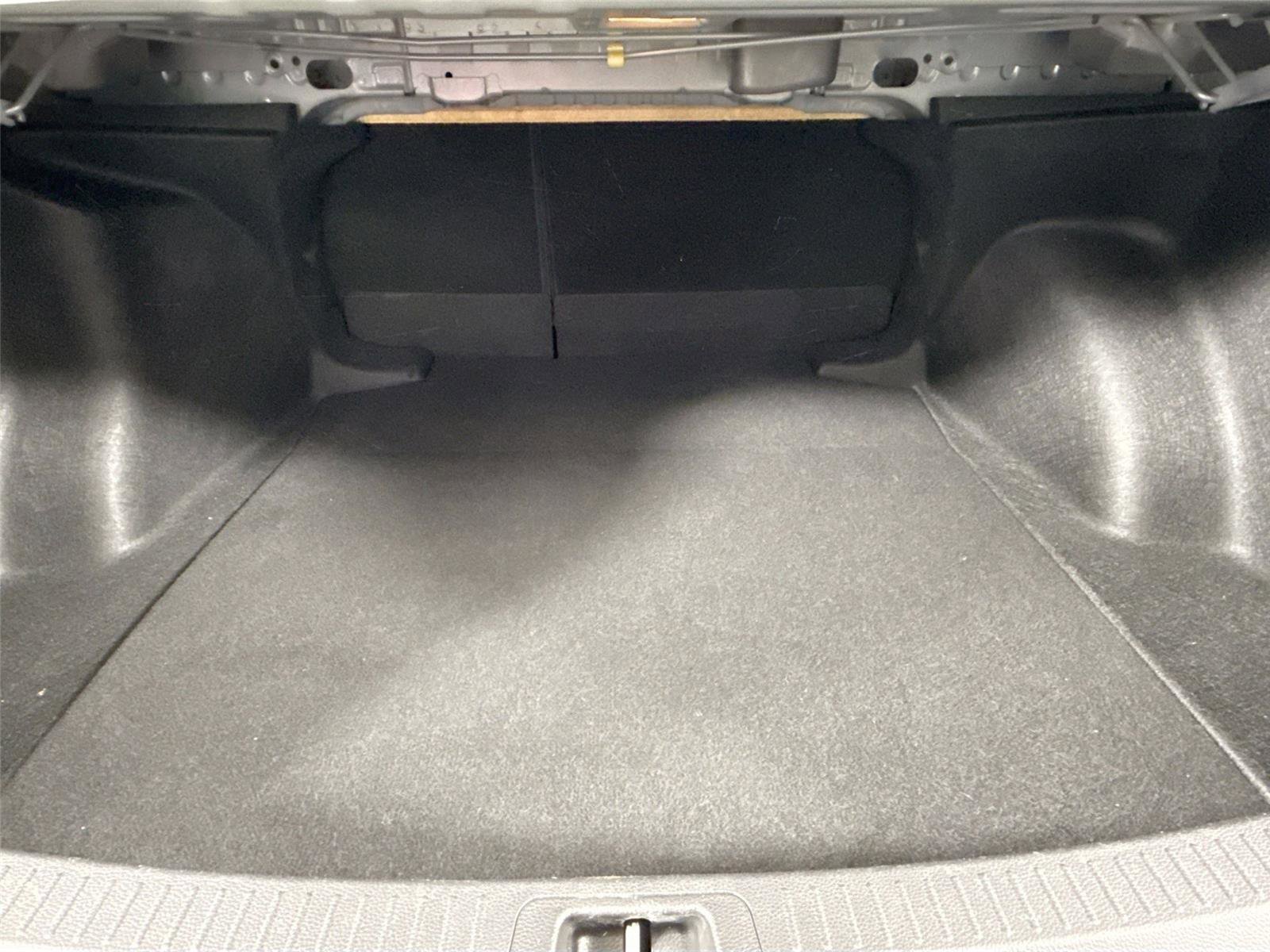 Certified 2024 Toyota Corolla SE image 33