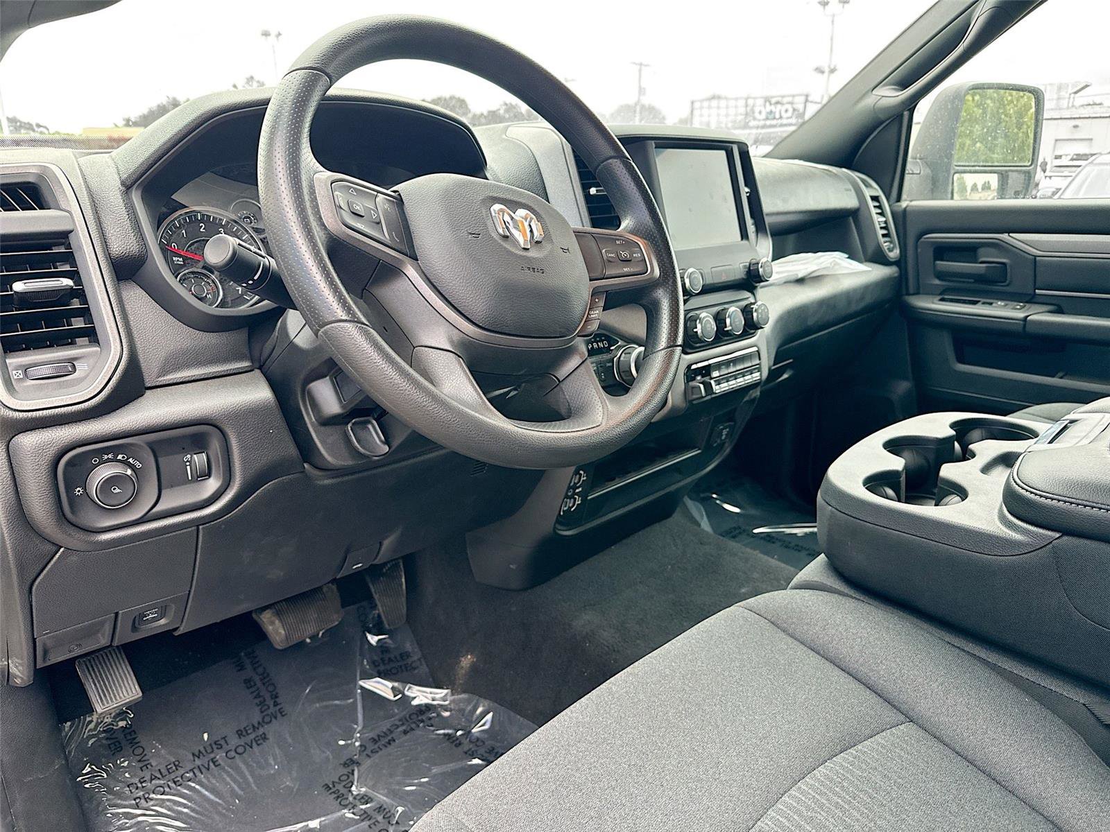 New 2024 RAM 2500 Tradesman w/ Chrome Appearance Group image 2